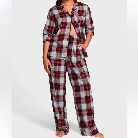 VICTORIA'S SECRET 
Red Plaid xmas
Flannel Long Pajama Set inseam‎ short - Picture 1 of 6